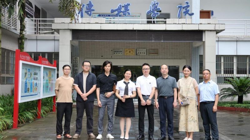 上海文化传媒公司办公设备清单：从基础到专业解析**